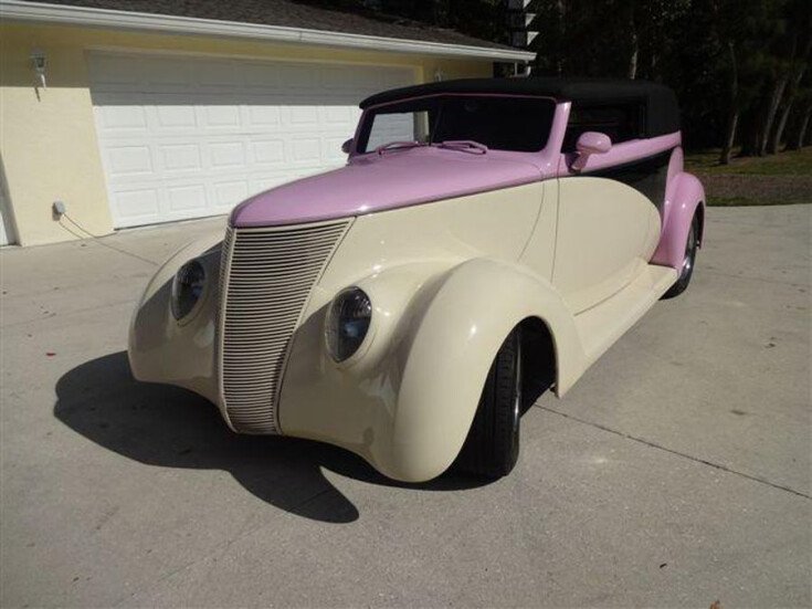 Photo for 1937 Ford Custom